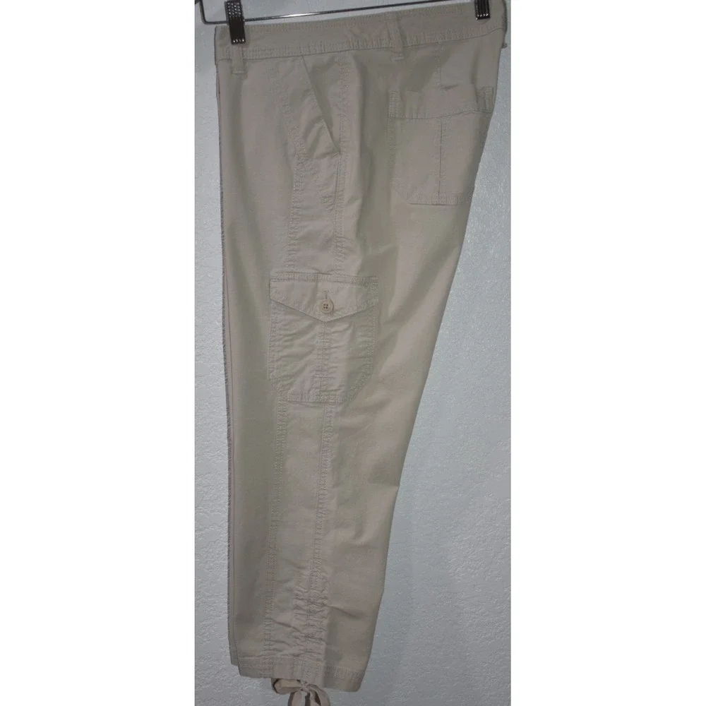 Eddie Bauer Womens 4 Khaki Cargo Capri Pants Drawstring Cuffs Stretch Cotton - Picture 14 of 16